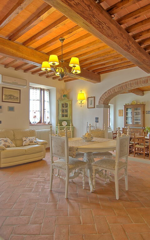 Villa Farneta: Kök, Lunchrum