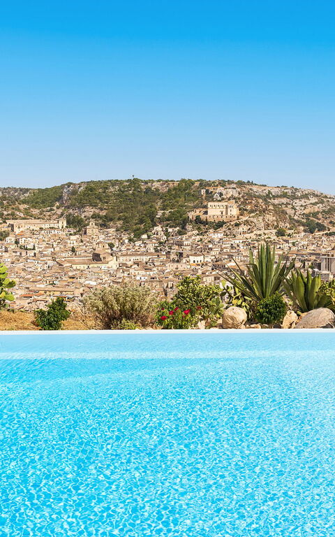 Villa Luna: Exteriör, slå samman, Utomhus