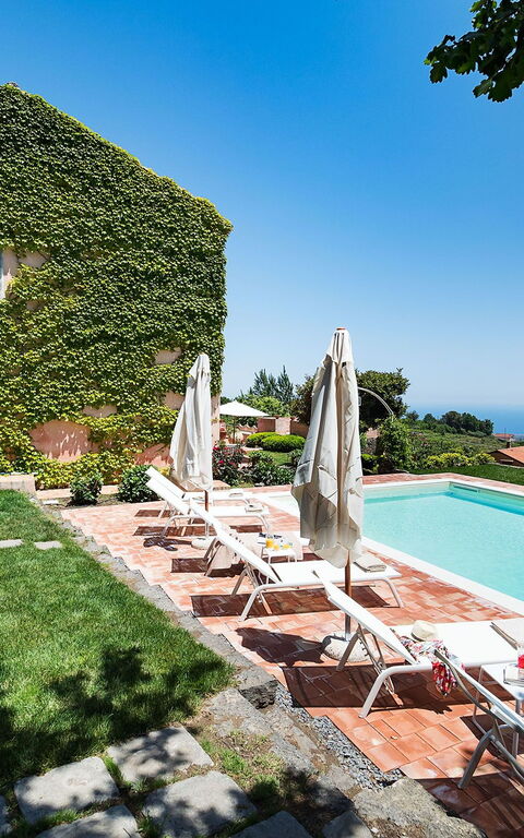 Villa La Capinera: slå samman