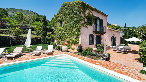 Villa la Capinera: Utomhus