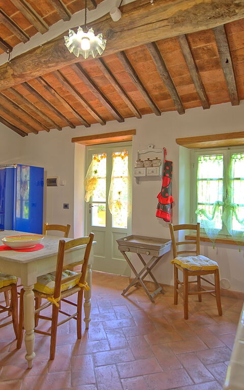 Casale San Martino: Kök, Lunchrum, Vardagsrum