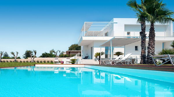 Villa Blumarine: Exteriör, slå samman, Utomhus