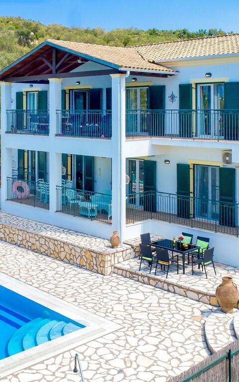 Villa Di Giovanni: slå samman