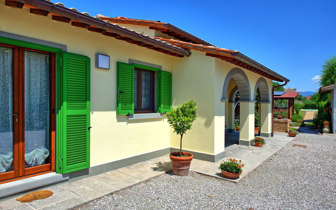 Casa Violina: Exteriör, Utomhus