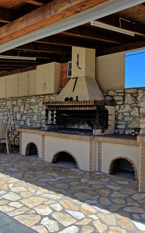 Acharavi Beach Villa: Balkong / terrass / uteplats, Utomhus