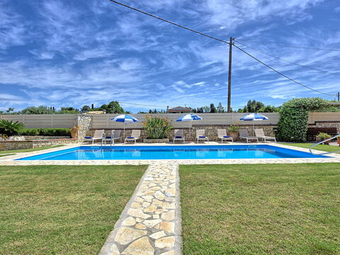 Acharavi Beach Villa