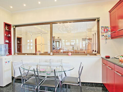 Acharavi Beach Villa