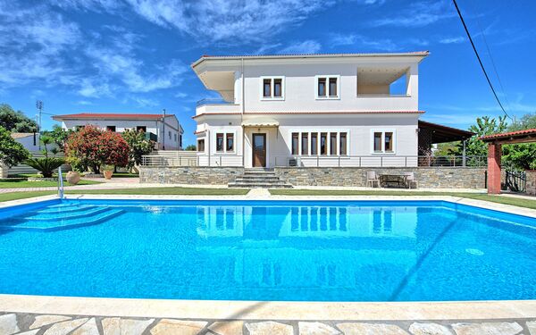 Acharavi Beach Villa: slå samman, Sommar, Utomhus