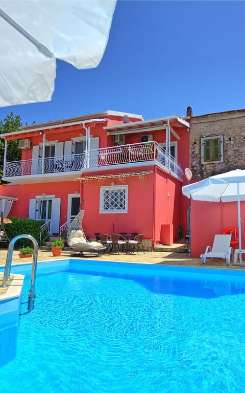 Villa Giador: slå samman, Utomhus