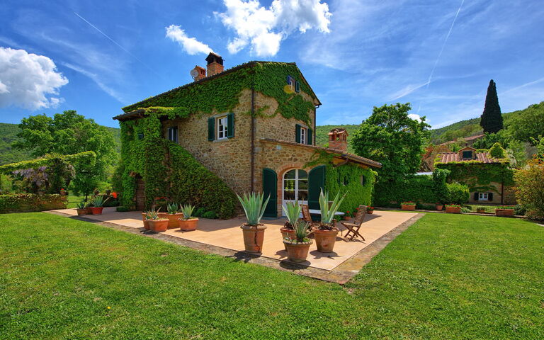 Villa Edo: Trädgård, Utomhus