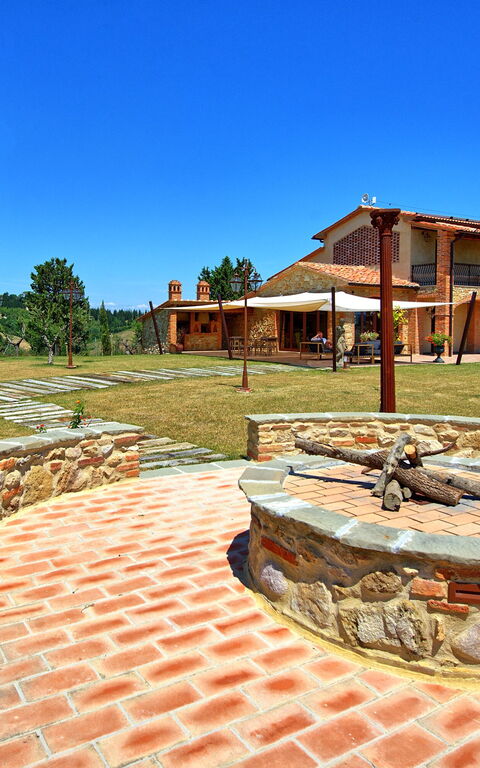 Villa Massimiliano: Trädgård, Utomhus