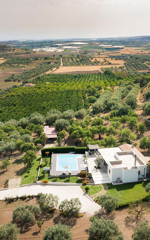 Villa Mara: Utomhus, Visningar