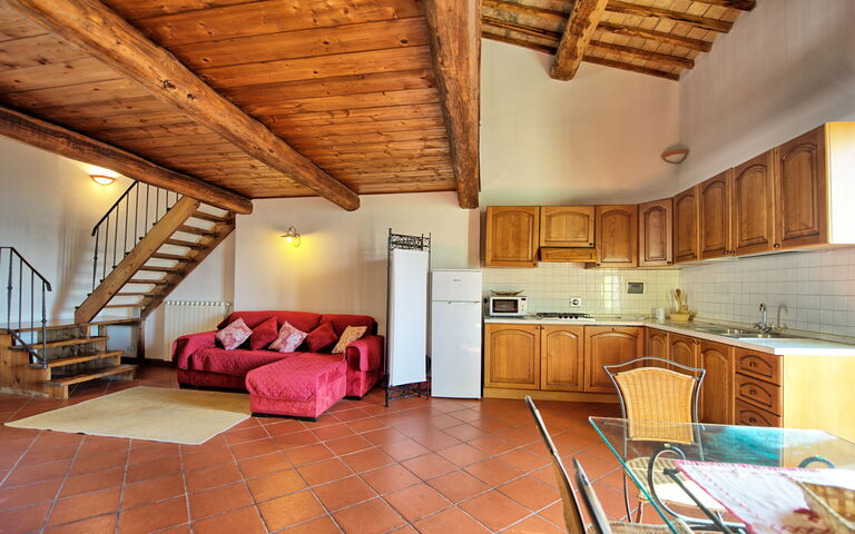 Semesterboende Fienile: Kök, Lunchrum, Vardagsrum