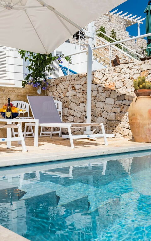 Villa Infinity: slå samman, Utomhus