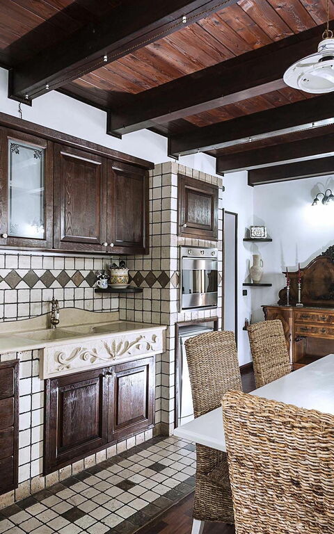 Villa Carolina: Kök, Lunchrum