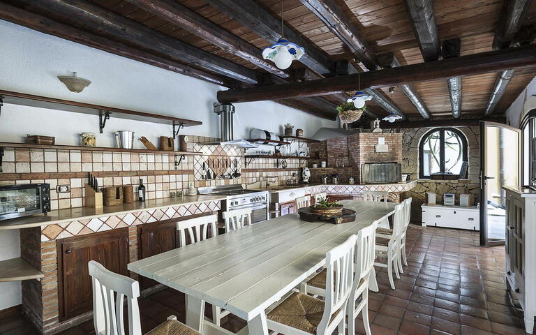 Villa Carolina: Kök, Lunchrum
