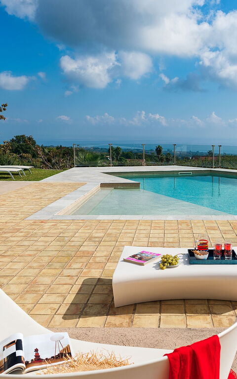 Villa Torre Etnea: Trädgård, Utomhus