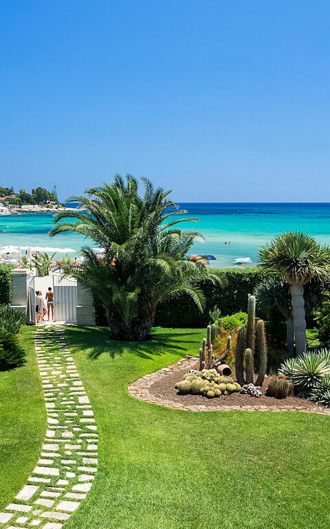 Villa La Plage: Trädgård, Utomhus, Visningar