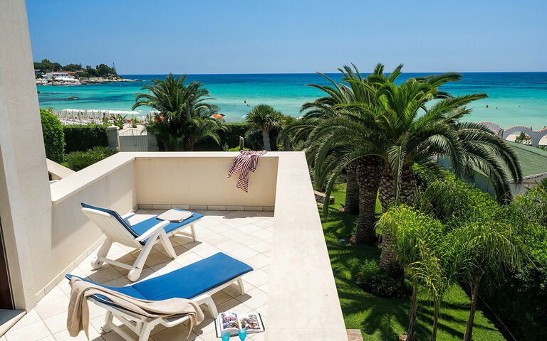 Villa La Plage: Balkong / terrass / uteplats