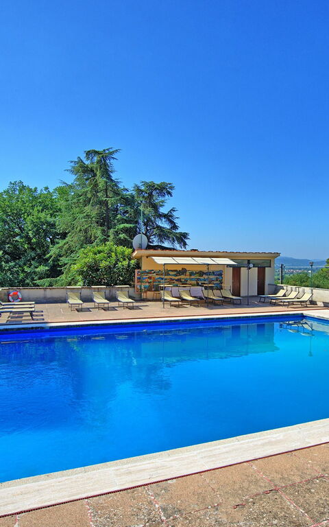 Villa Cuculo: slå samman, Trädgård