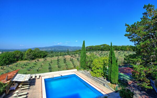 Villa Cuculo: slå samman, Trädgård