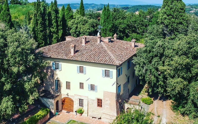 Moriolo: Exteriör, Trädgård, Visningar