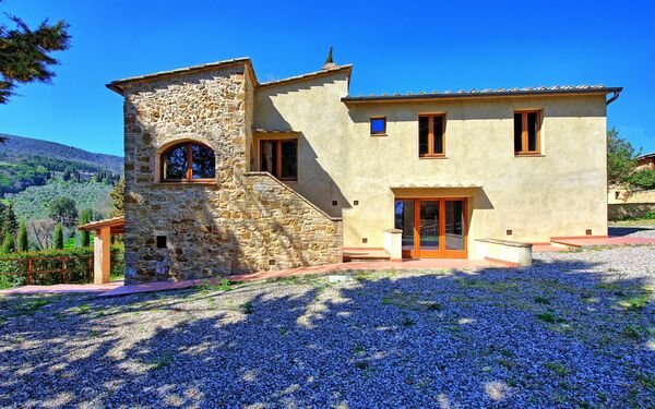 Villa Panizzi: Exteriör