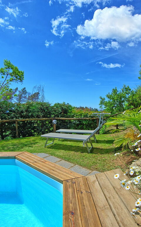 Casale Di Cozzile: slå samman, Trädgård