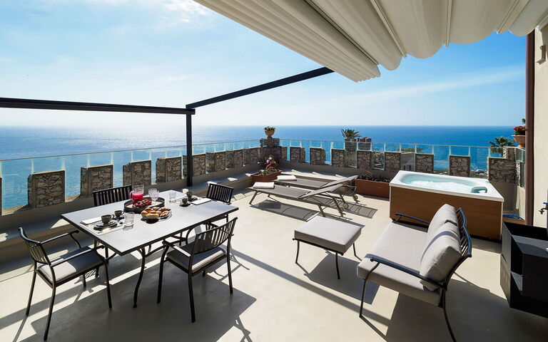 Torre Isola Bella: Balkong / terrass / uteplats