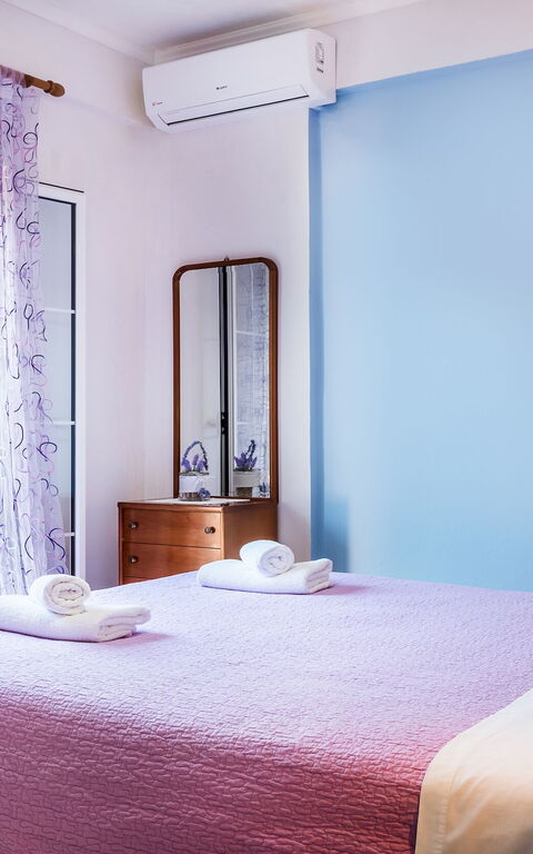 Beachfront Villa Rania: sovrum