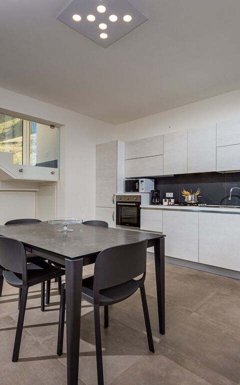 Villa Scire: Kök, Lunchrum