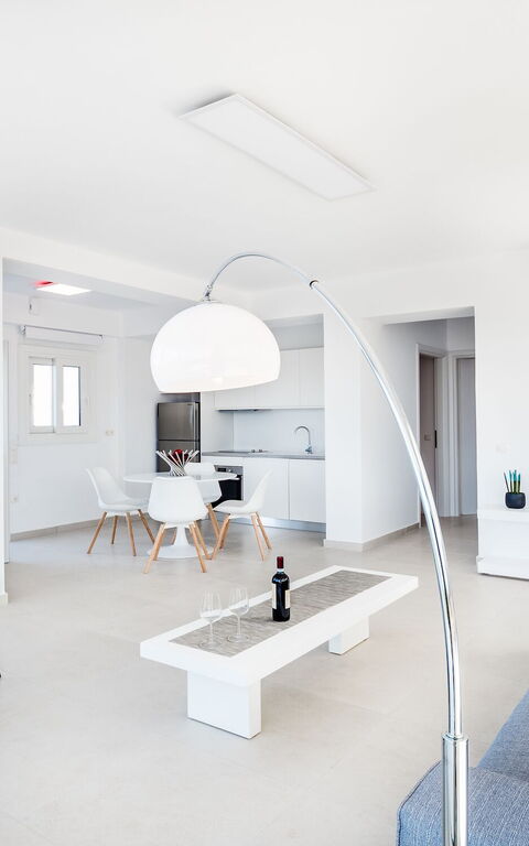 Villa Athena: Kök, Lunchrum, Vardagsrum