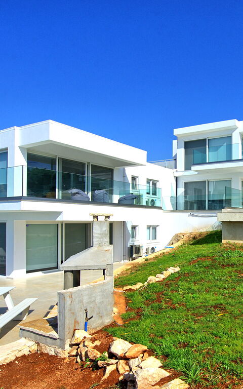 Villa Nafsika: Exteriör, slå samman, Trädgård