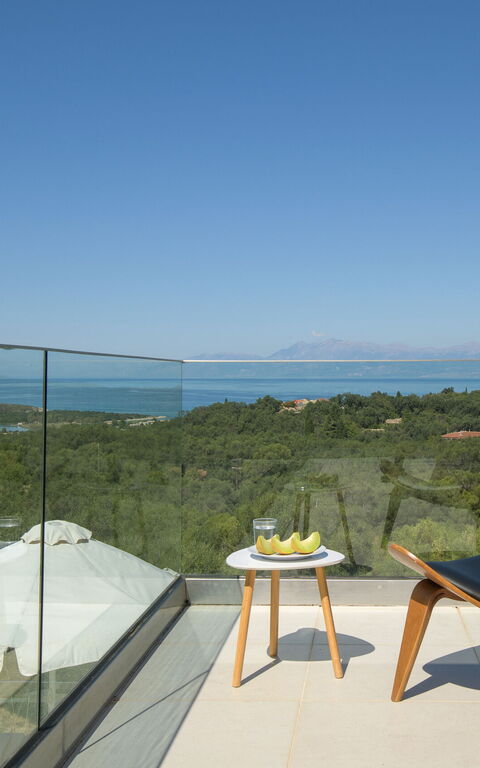 Villa Nafsika: Exteriör, Utomhus, Visningar