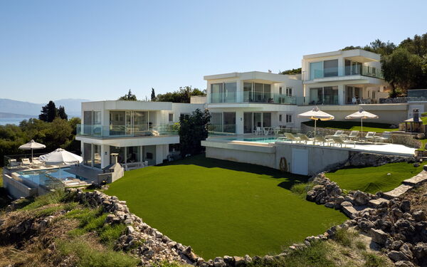 Villa Nafsika: Exteriör, Trädgård, Utomhus