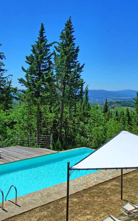 Casa Fioraie: slå samman, Utomhus