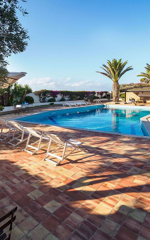 Villa Cala Mancina: slå samman, Utomhus