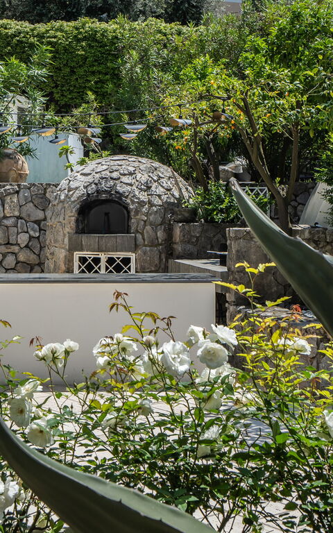 Villa Antonietta: Exteriör, Utomhus