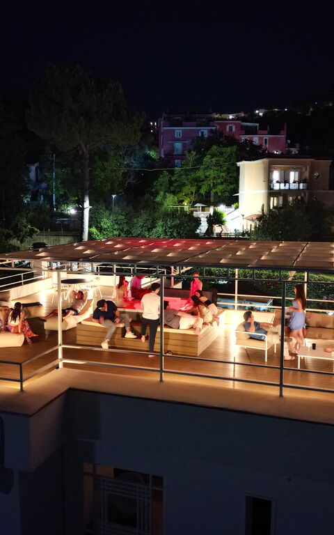 Villa Antonietta: Exteriör, Utomhus, Visningar