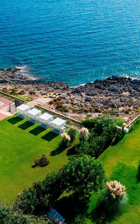 Villa Angelina: Trädgård, Utomhus, Visningar