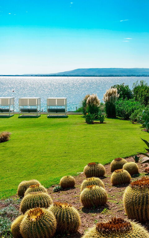 Villa Angelina: Trädgård, Utomhus, Visningar