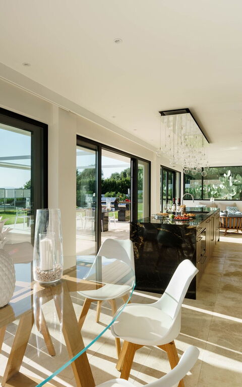 Villa Angelina: Kök, Lunchrum