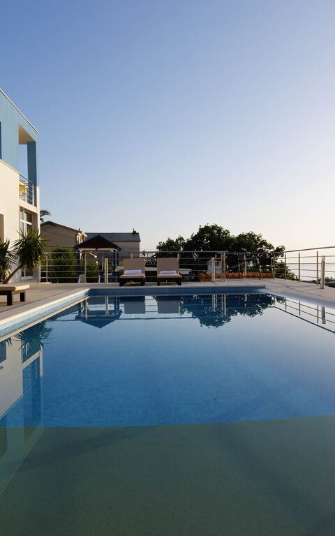 Villa Mermaid: Exteriör, slå samman, Utomhus