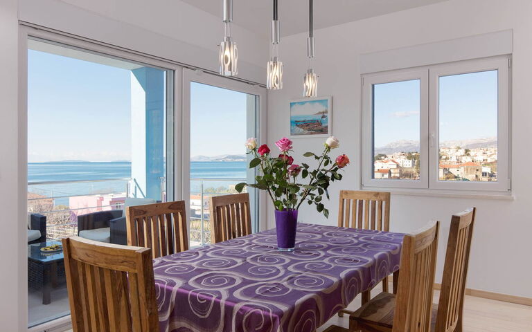Villa Mermaid: Lunchrum