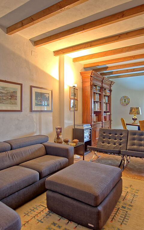 Villa Sorbaiano: Vardagsrum