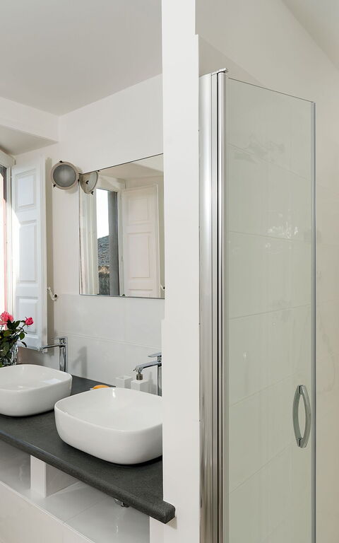 Etna Retreat: Badrum