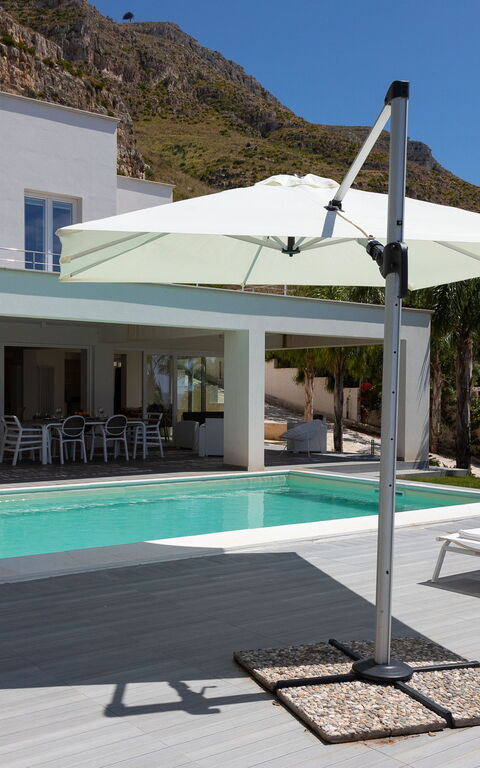 Villa Annalisa: slå samman, Sommar, Trädgård, Utomhus