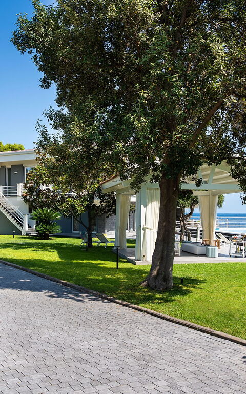 Villa Isabella: Trädgård