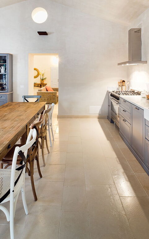 Villa Dimora Pura: Kök, Lunchrum