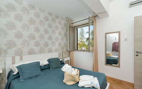 Semesterboende Calantha: sovrum